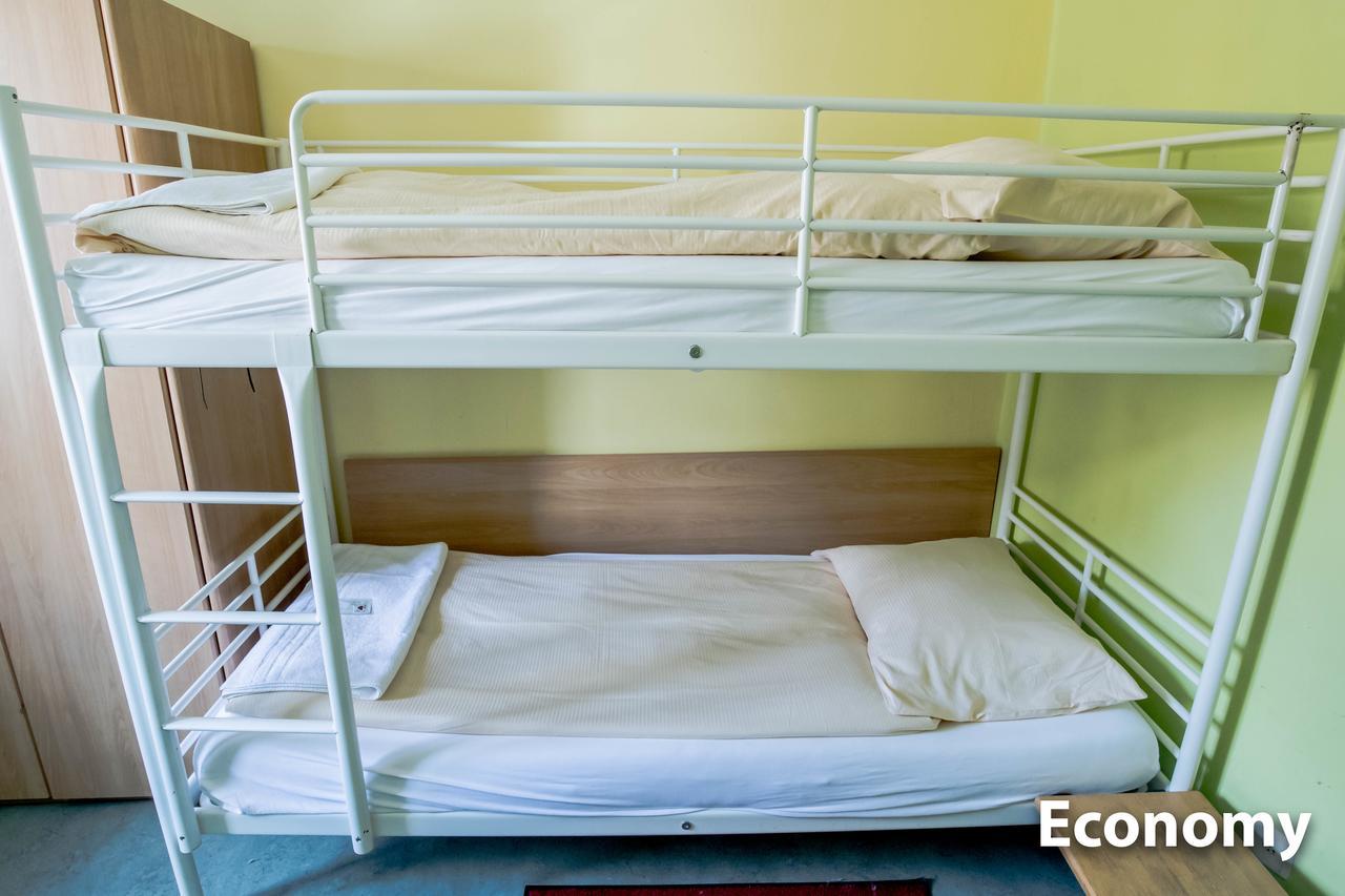 Hotel & Backpackers Zak שאפהאוזן מראה חיצוני תמונה