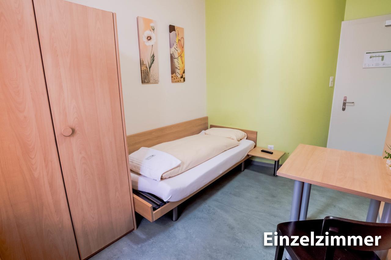 Hotel & Backpackers Zak שאפהאוזן מראה חיצוני תמונה